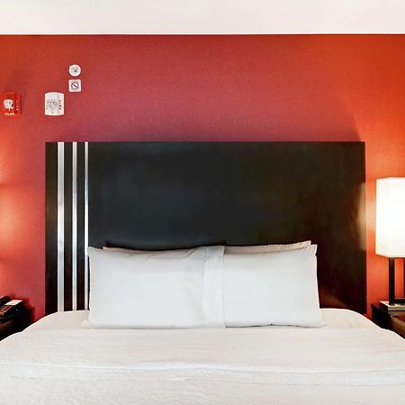 Hampton Inn By Hilton Chilliwack Buitenkant foto