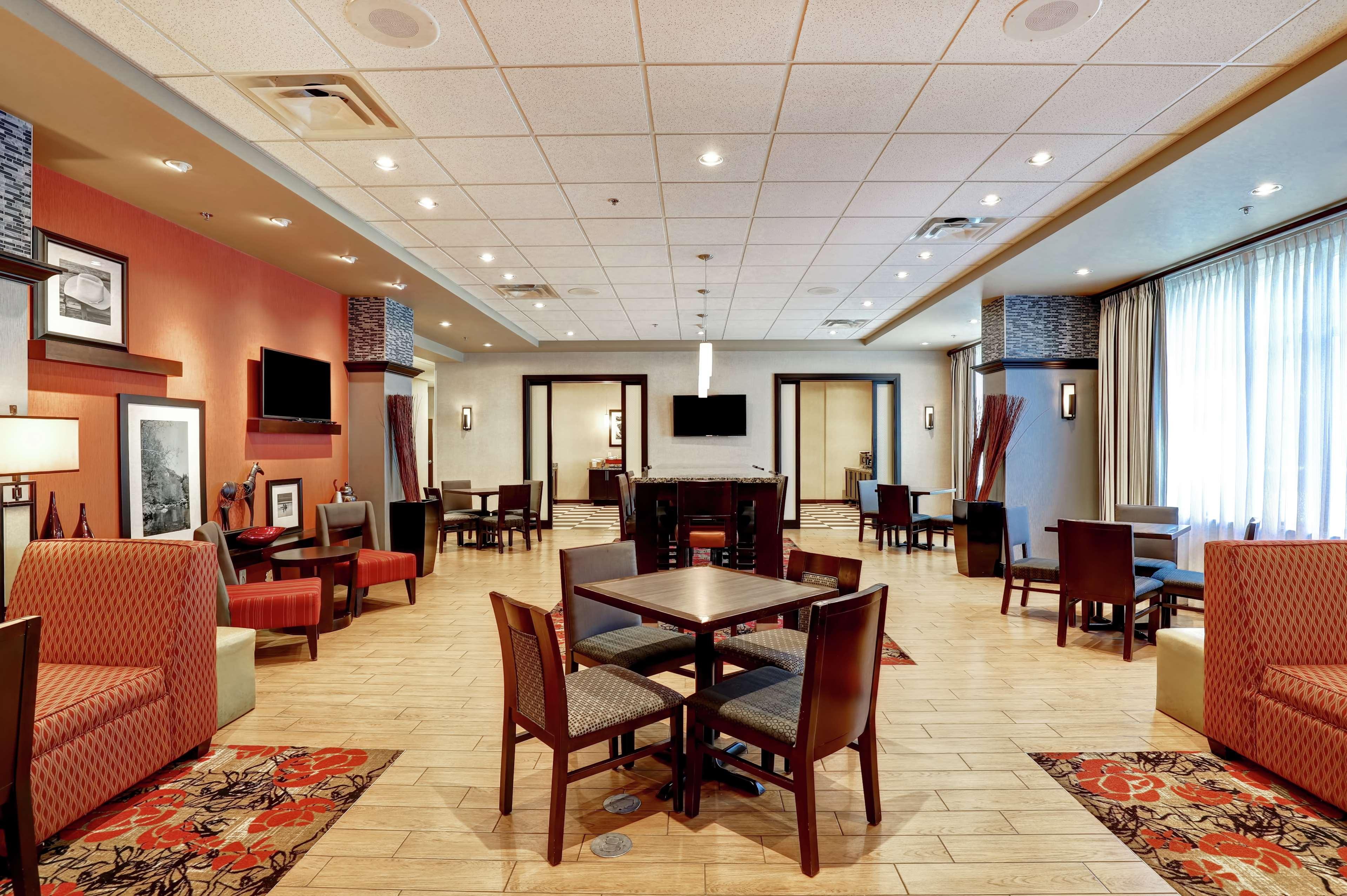 Hampton Inn By Hilton Chilliwack Buitenkant foto