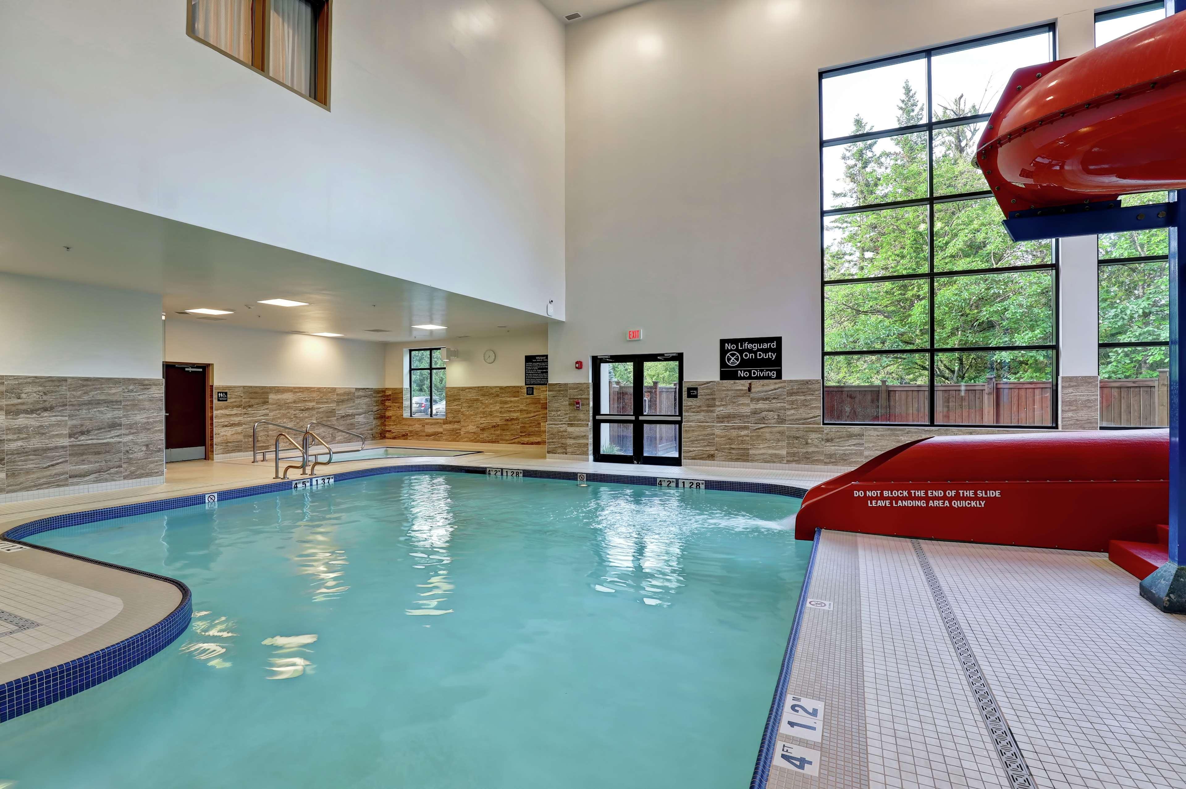 Hampton Inn By Hilton Chilliwack Buitenkant foto