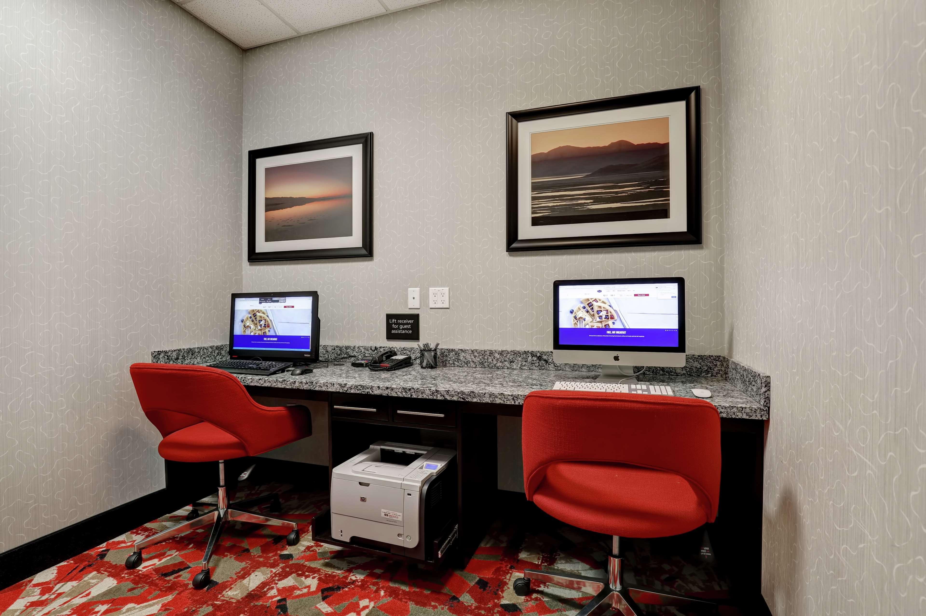 Hampton Inn By Hilton Chilliwack Buitenkant foto