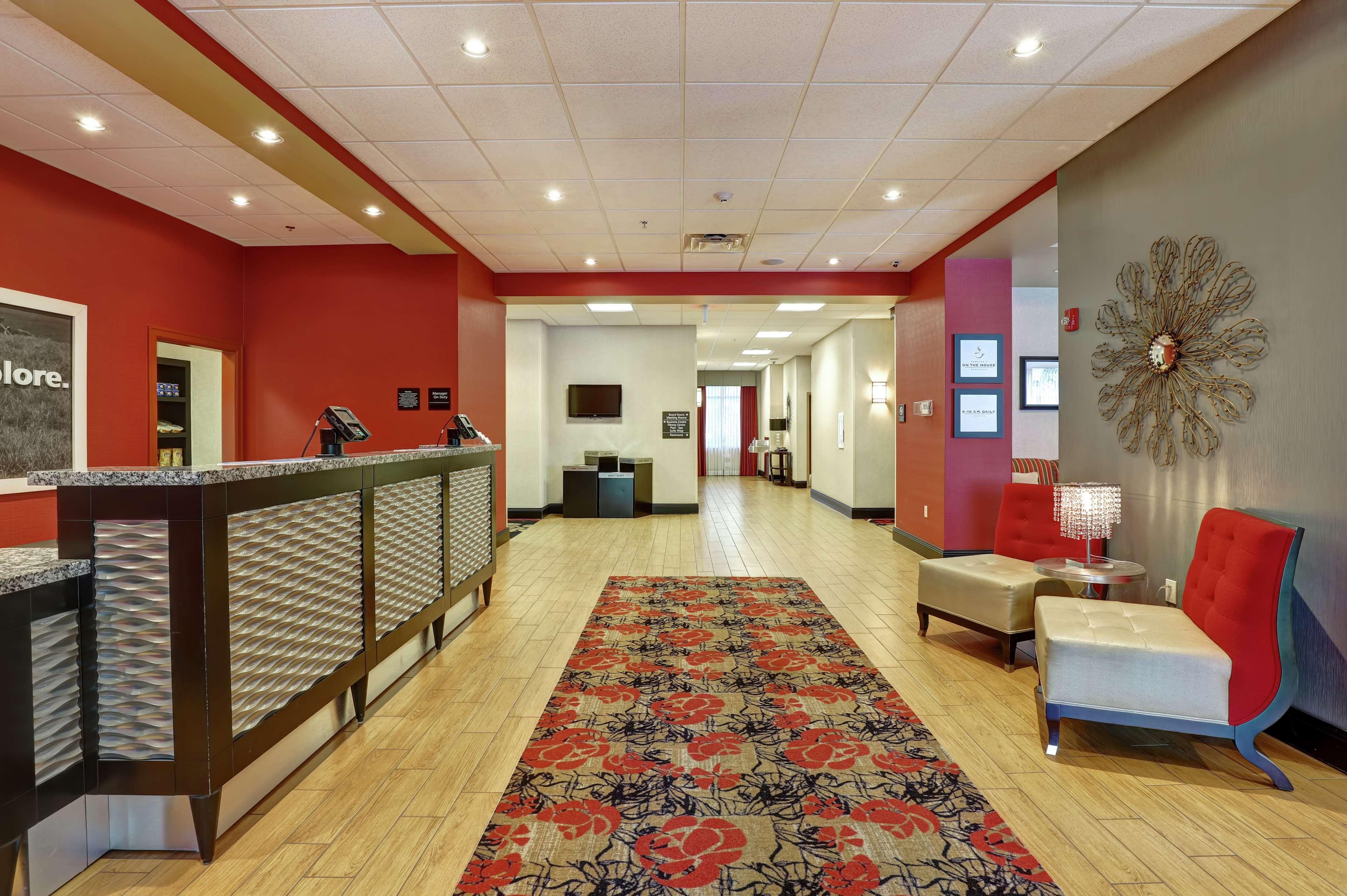 Hampton Inn By Hilton Chilliwack Buitenkant foto