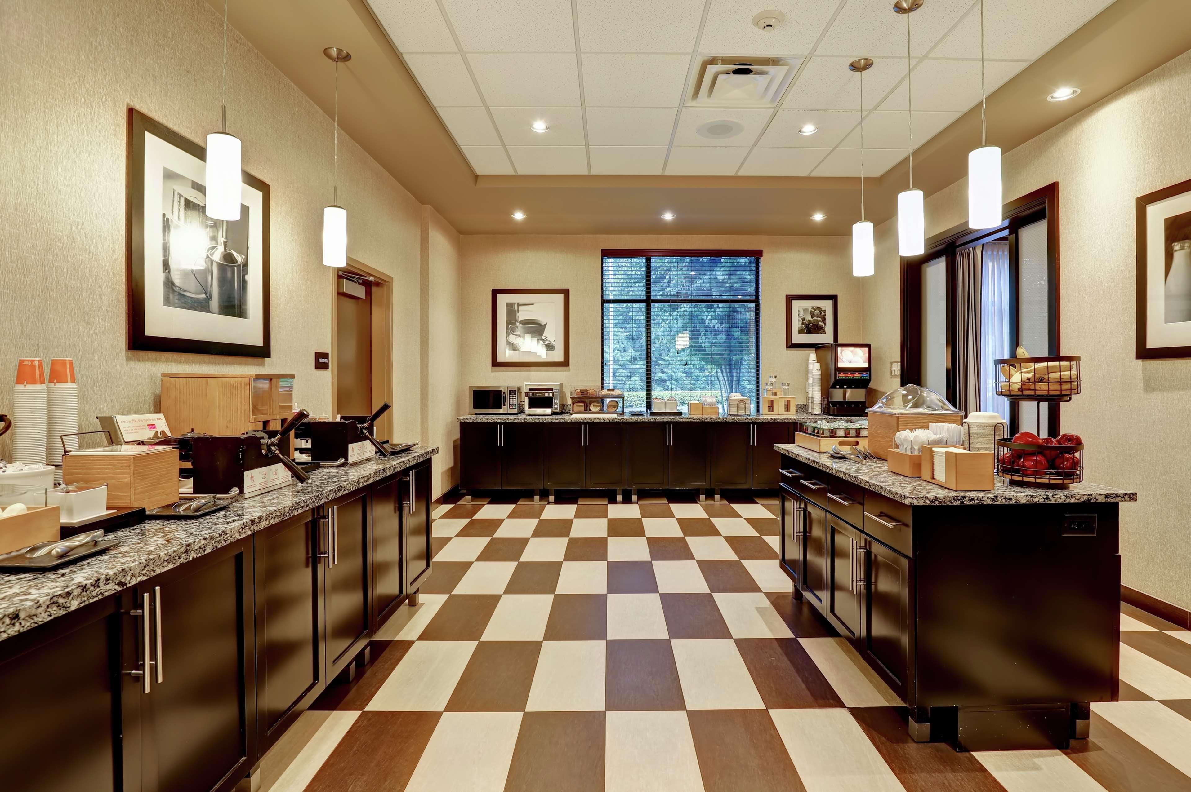 Hampton Inn By Hilton Chilliwack Buitenkant foto