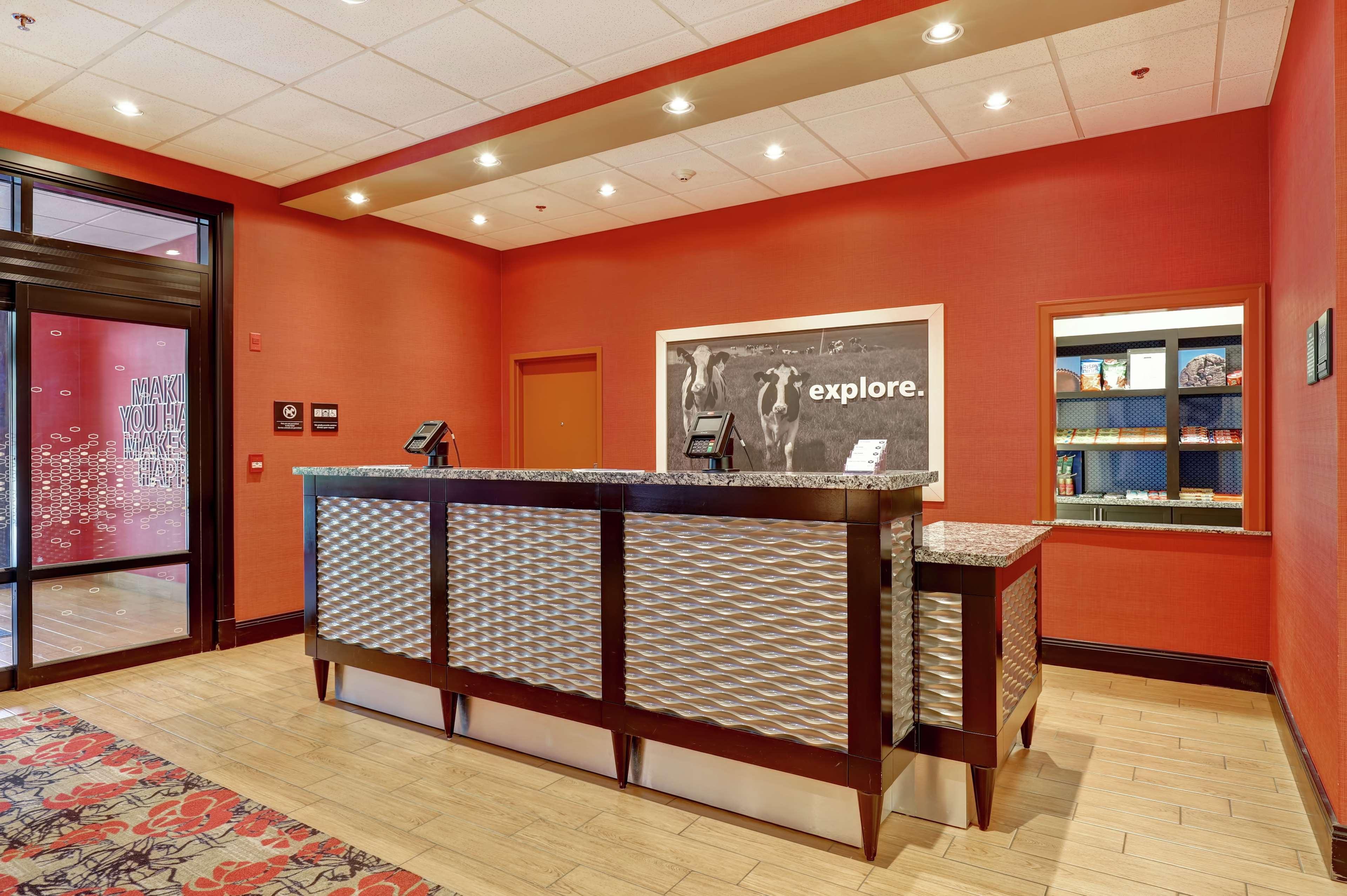 Hampton Inn By Hilton Chilliwack Buitenkant foto
