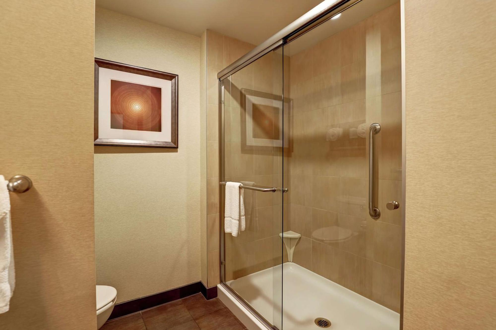 Hampton Inn By Hilton Chilliwack Buitenkant foto